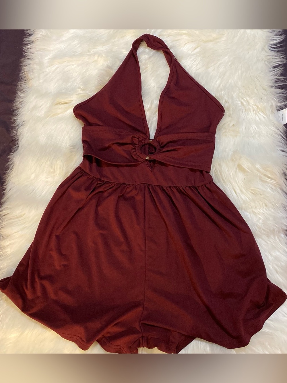 Romper Deep V-Neck Halter
Ruched Women's Burgundy size M